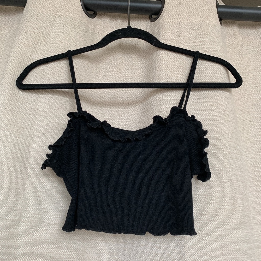 Black Cropped Top